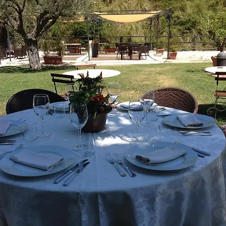 Scuderie Della Civita 3*